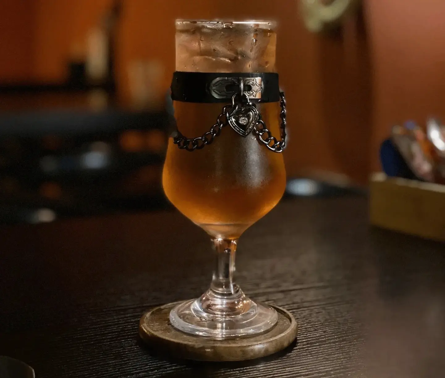 西檬之家-字母圈的践踏癖是什么意思？
